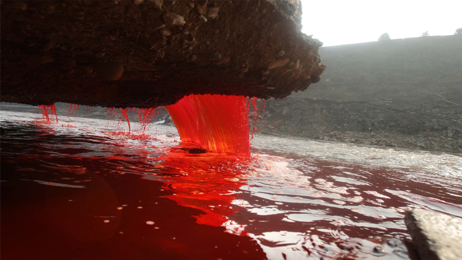 Cascada de Sangre de la Antártida